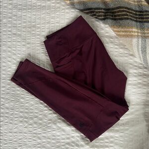 Mountain Hardware Leggings